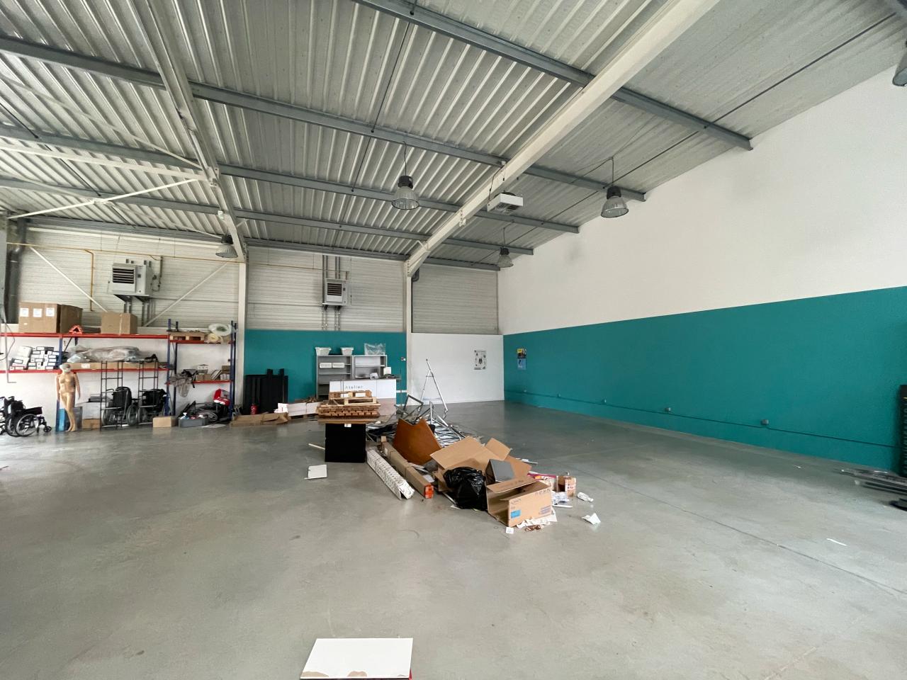 Commerce Essey-lès-Nancy 389m² Location commerce Essey-lès-Nancy Meurthe-et-Moselle OLCOM2531144 4
